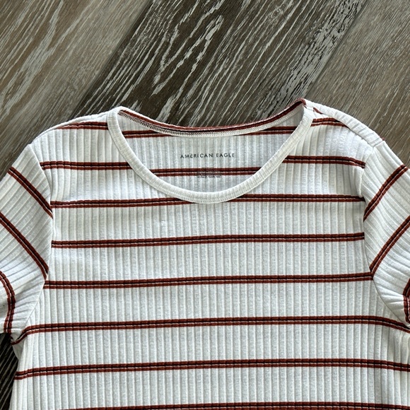 American Eagle Sz M Ribbed Knit Striped Crop Top - Picture 6 of 7